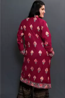 Mauve Colour Kashmiri Aari Work Embroidered Jacket With Beautiful Border And Allover Motifs.