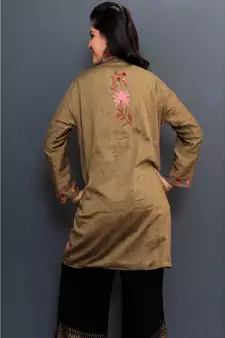 Mud Colour Embroidered Jacket With Beautiful Aari Jaal Gives Attractive Look To The Wearer.