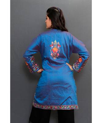Blue Colour Embroidered Jacket With Beautiful Aari Jaal Gives Elegance To The Wearer. 2