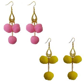 Pink pom-pom-earrings 1