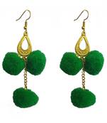 Green pom-pom-earrings