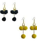 Black pom-pom-earrings