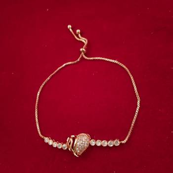 Fashion Collection Gold Plated Charm Bracelet For Women 2