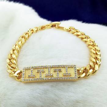 Fashion Collection Gold Plated Charm Bracelet For Women 4