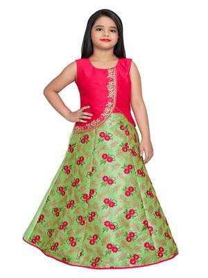 green woven polyester stitched girls gown 2