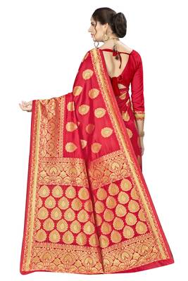 Red Woven Banarasi Saree With Blouse 3