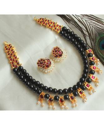 Beautiful Black Kemp Designer Necklace Set 1