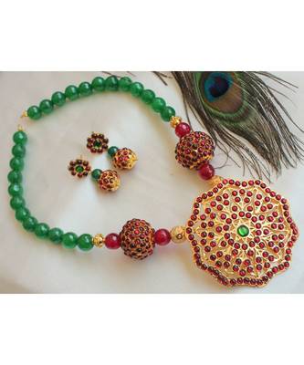 Beautiful Kemp Green Agate Designer Temple Necklace Set 1