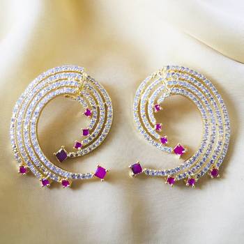 Gold earrings 1