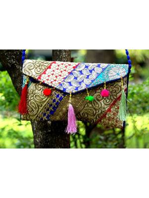 Multicolored Rajasthani Sling Bag With Real Mirror With Embroidered Work Pattern 3 1