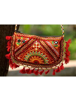 Maroon Colored Tasseled Maroon Colored Base Non Adjustable Banjara Sling Bag Pattern 2 2