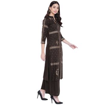 Green printed rayon kurtas-and-kurtis 4