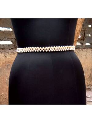 Gold waist-belt 1