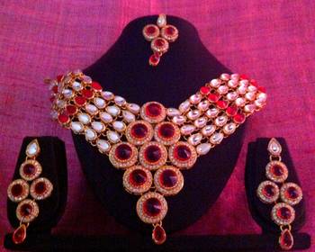 Pink necklace-sets 2