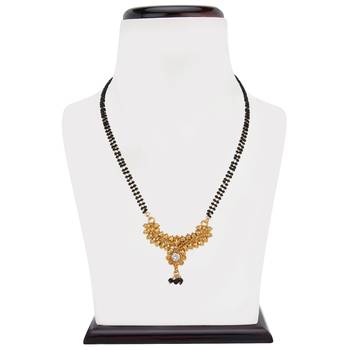 White mangalsutra 1