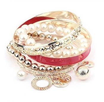 Red bangles-and-bracelets 1