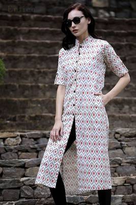 Off White Geometric Print Straight Kurta 2