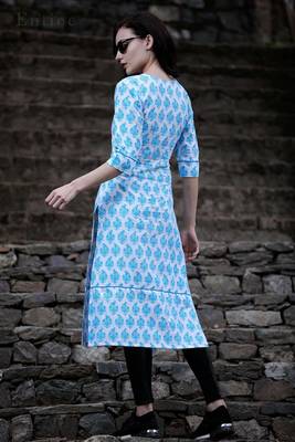 White & Blue Damask Printed Straight Kurta 2