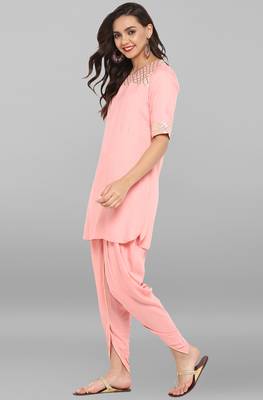 Janasya Pink printed rayon ethnic kurti with dhoti 3