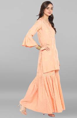 Janasya Peach printed rayon ethnic kurti with sharara 4