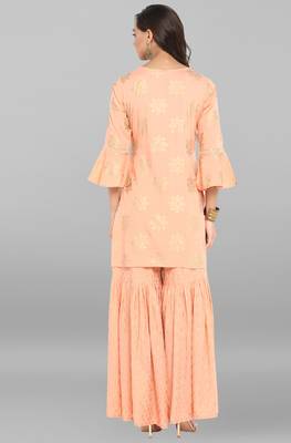 Janasya Peach printed rayon ethnic kurti with sharara 5
