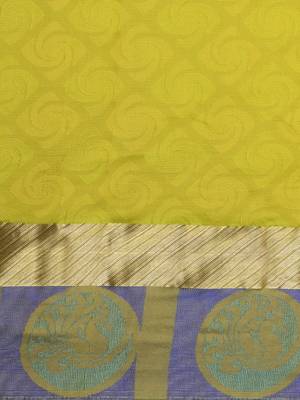 CLASSICATE From The House Of The Chennai Silks Women's Green Dharmavaram Silk Saree With Blouse 3