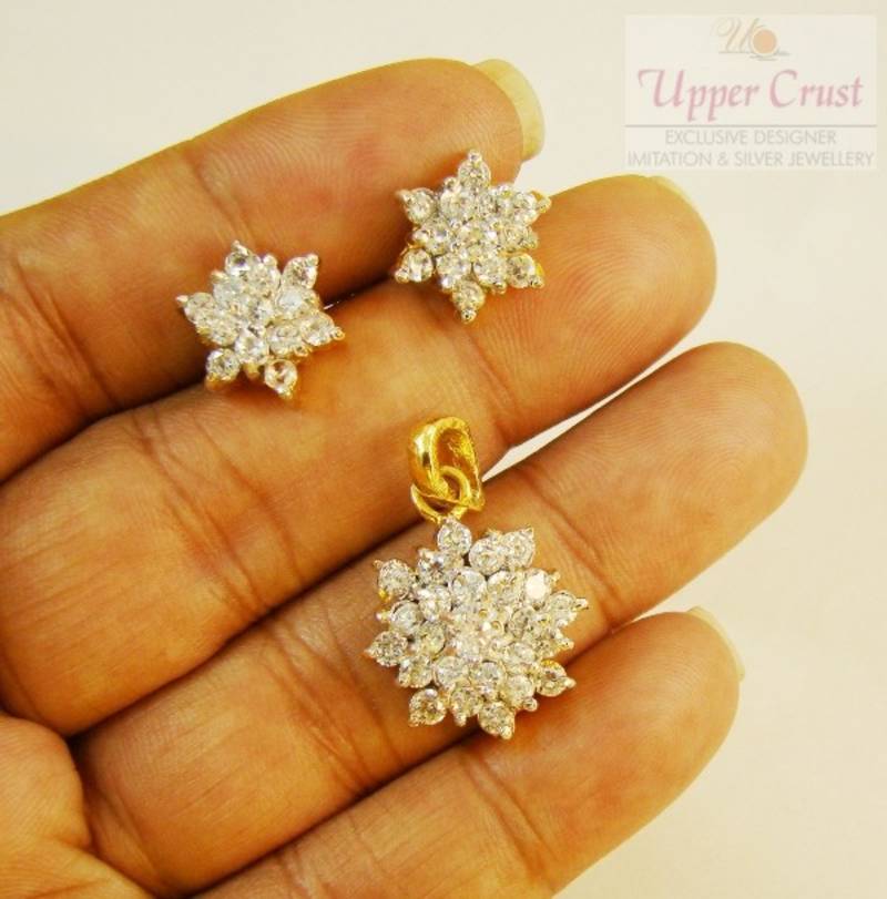CZ AD Cluster Flower Pendant Earring Jewellery