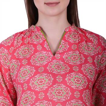 Pink Printed Cotton Ethnic Kurti 5