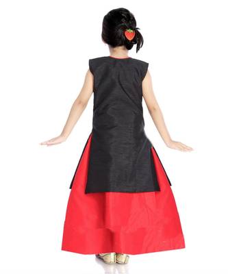Embelsihed Jacket With Gown 4