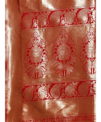 Red printed Silk blend saree with blouse 4