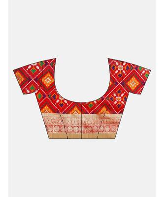 Red printed Silk blend saree with blouse 5