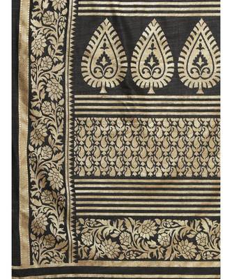 Black printed Silk blend saree with blouse 4