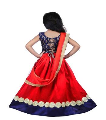 Red Lace Silk Stitched Lehenga 3