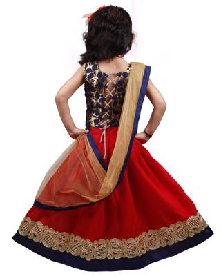 Red Lace Silk Stitched Lehenga 2