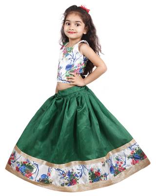 Green Lace Silk Stitched Lehenga 2