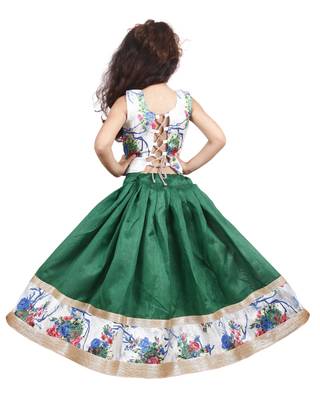 Green Lace Silk Stitched Lehenga 3