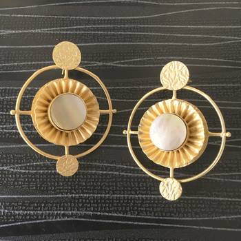 Gold earrings 1