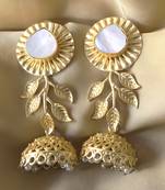 Gold earrings