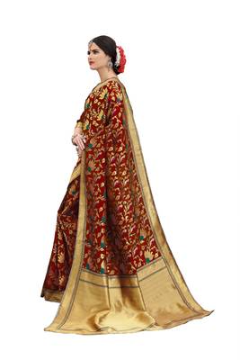 red woven banarasi silk saree with blouse 2