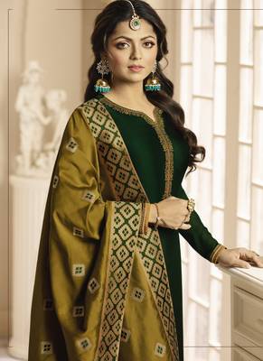 Green Embroidered Georgette Salwar 4