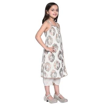 White Printed Cotton Kid Kurti With Payjama 4