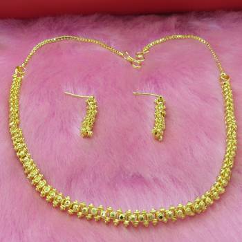 Gold jewellery 2