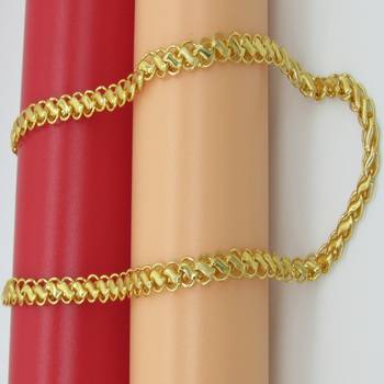 Gold jewellery 3