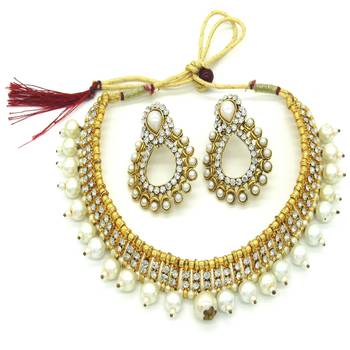 White jewellery 1