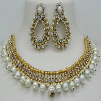 White jewellery 3