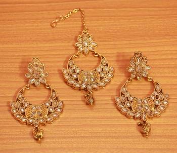 White Zircon       Chandbali 1
