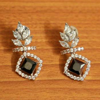 Black Onyx Studs 1
