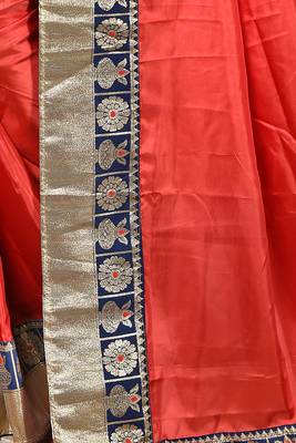 Red plain paper cotton saree with blouse 3