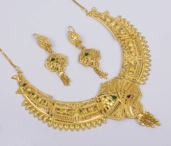 Gold Necklaces 3
