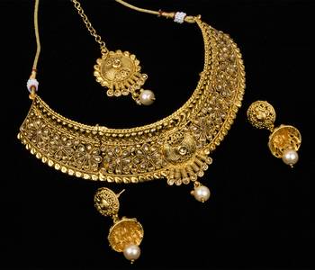 Gold Necklaces 3